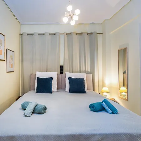 Apartman Magnificent Voula *